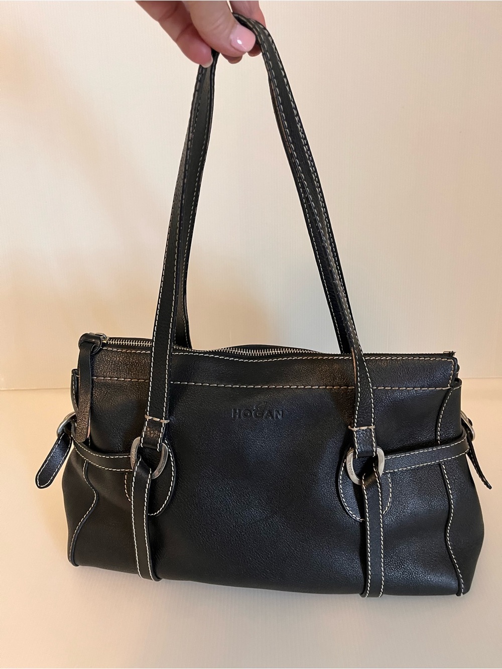 Hogan Black Leather Shoulder Bag with White Contrast Stitching